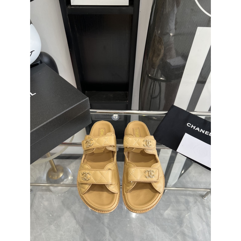 Ch*el slippers